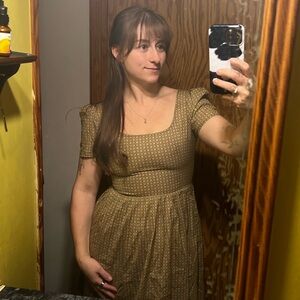 Meet your Posher, Jade